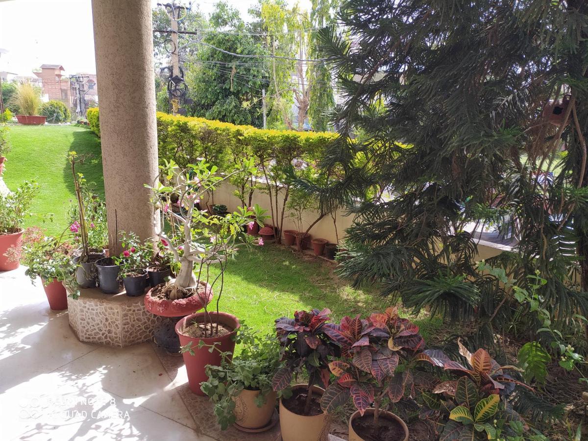 Happy Homestay Jaipur Exterior photo